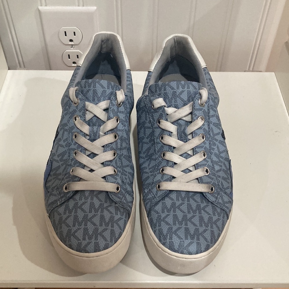 Michael Kors whale sneakers - Picture 2 of 4